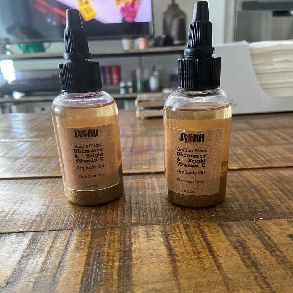Ixora BB shimmering dry oil